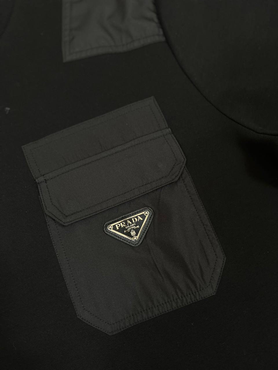 Prada Triangle-Logo Panelled Long Sleeved Mens Jumpers Best Sale UK Reps AAA Quality