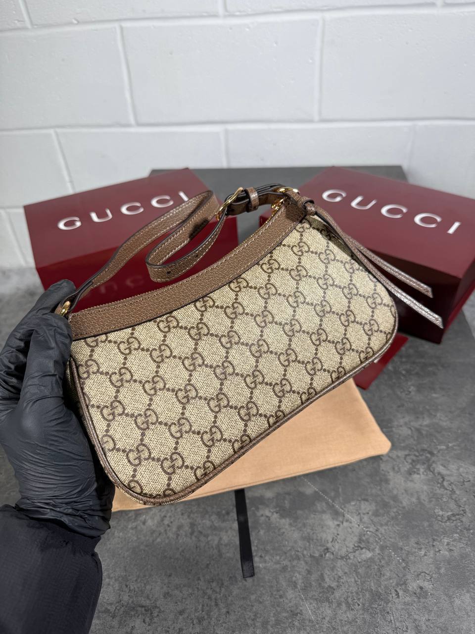 Gucci Ophidia Small Shoulder Bag in Beige and Dark Brown GG Womens UK Reps AAA Quality