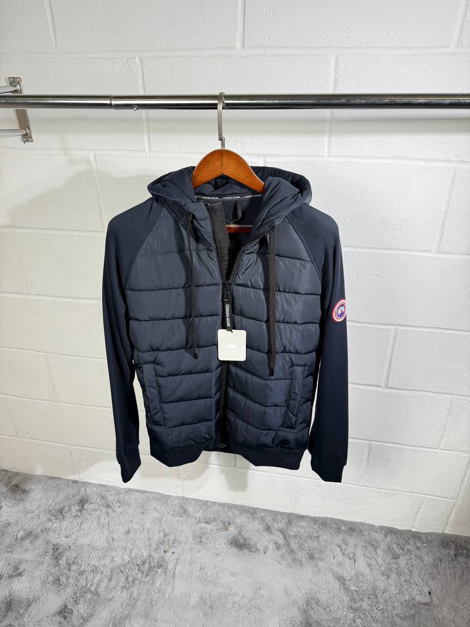 Canada Goose Hybridge Huron Full Zip Logo-Patch Padded Jackets Mens in Multiple Colors UK Reps AAA Quality