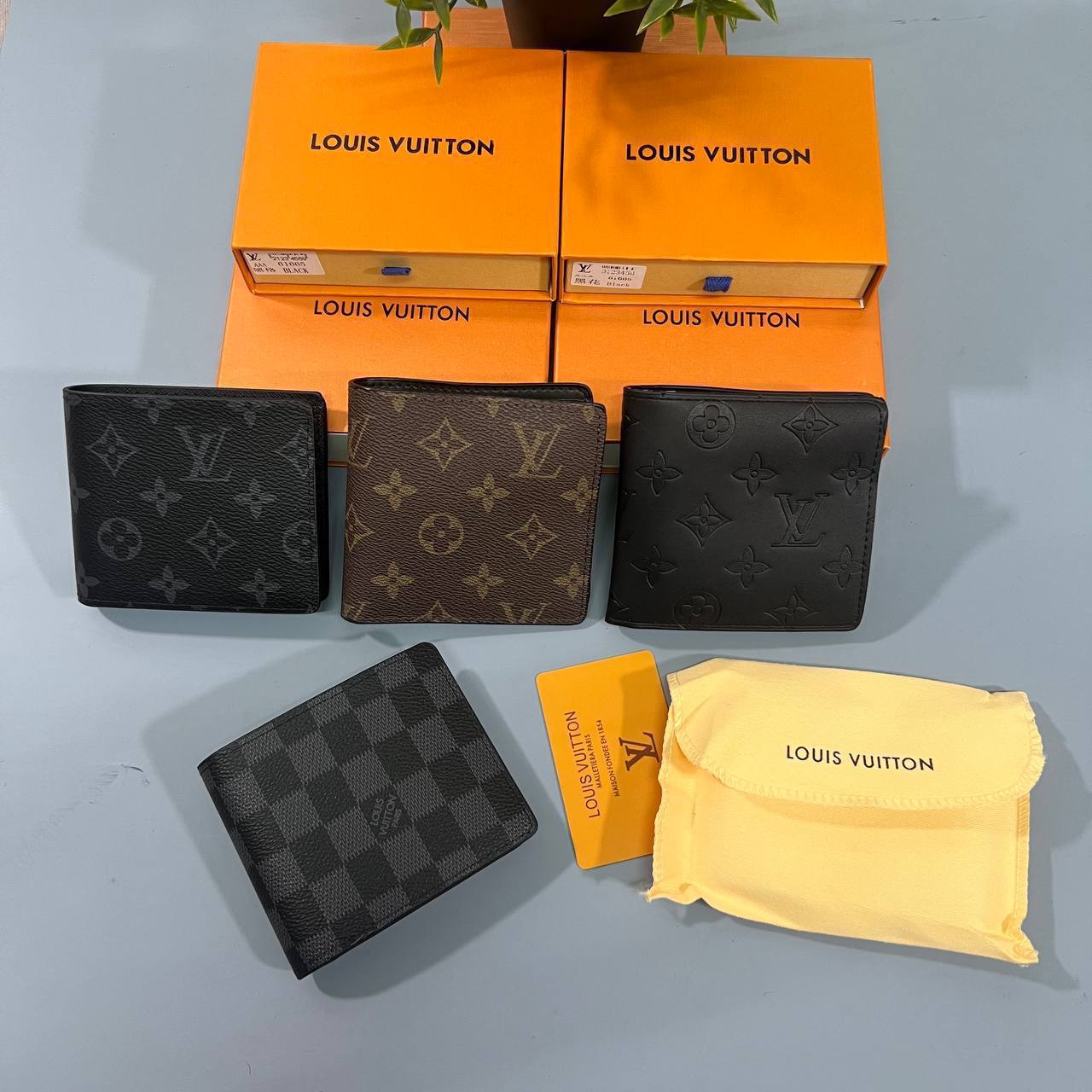 Louis Vuitton Designer LV Bifold Mens Wallets Textured in Multiple Colors Best Sale UK Reps AAA Quality