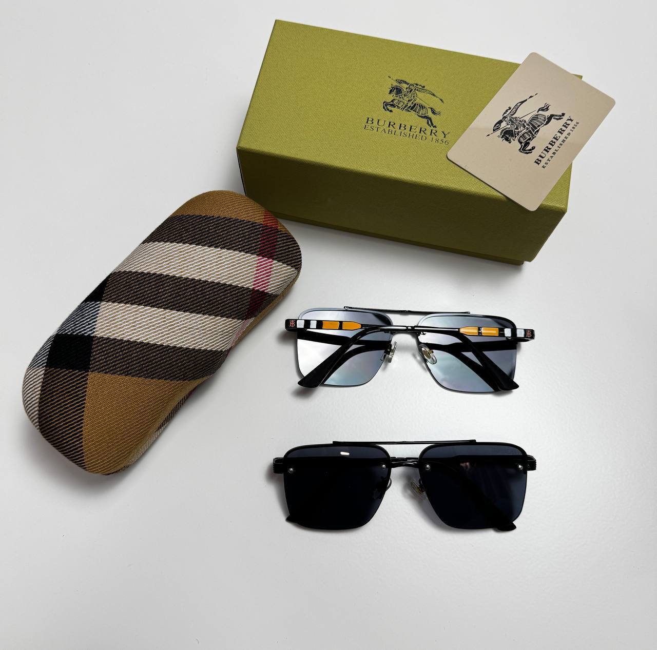 Burberry Bridged Black British Elegance Modern Sunglasses Mens UK Reps AAA Quality