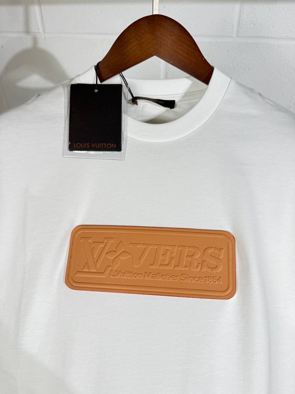 Louis Vuitton VVN Patch Short-Sleeved Cotton Crewneck T-Shirts Mens UK Reps AAA Quality