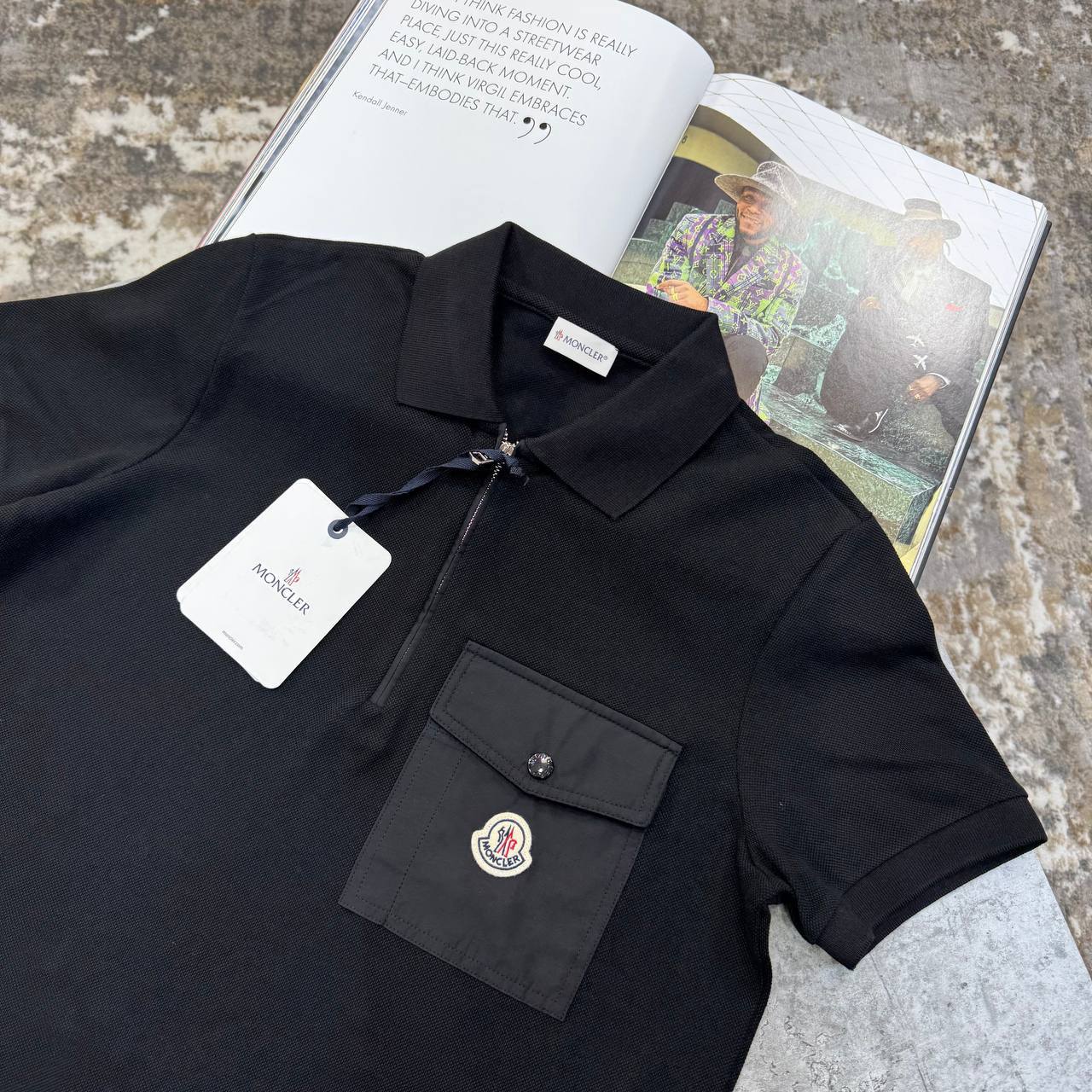 Moncler Men Luxury Men Collection Black Quarter-Zip Polo Shirt UK Reps AAA Quality