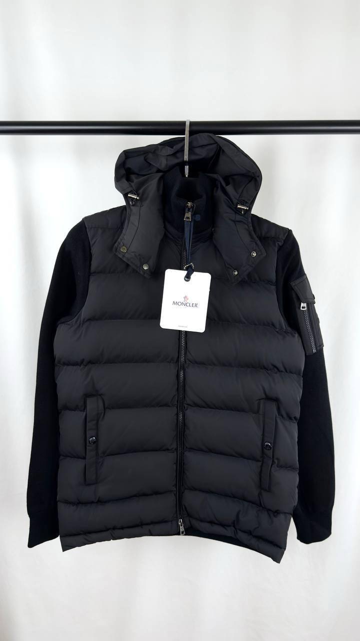 Moncler Barbustel Hooded Short Down Detachable Hood Jacket Mens in Black Color Best Sale UK Reps AAA Quality