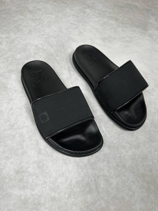 Louis Vuitton Rubber Sliders Mens in Black Color Best Sale UK Reps AAA Quality