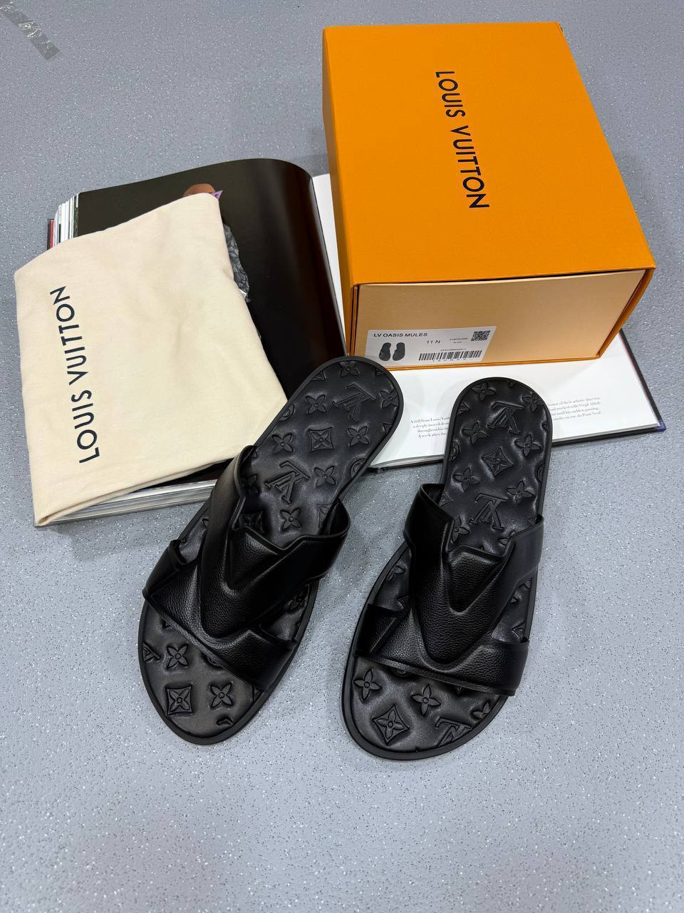 Louis Vuitton LV Oasis Men's Pure Leather Sliders in 2 Colors UK Reps AAA Quality