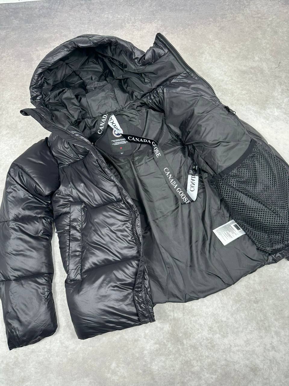 Canada Goose Crofton Down Puffer Jacket Mens in 2 Colors Best Sale UK Reps AAA Quality
