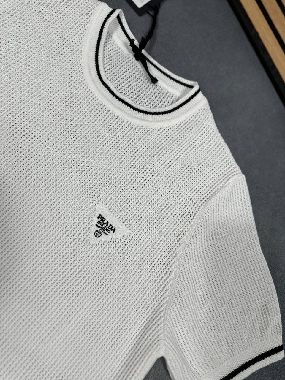 Prada Silk And Cotton Crew-Neck Knitted T-Shirts Mens in Multiple Colors UK Reps AAA Quality