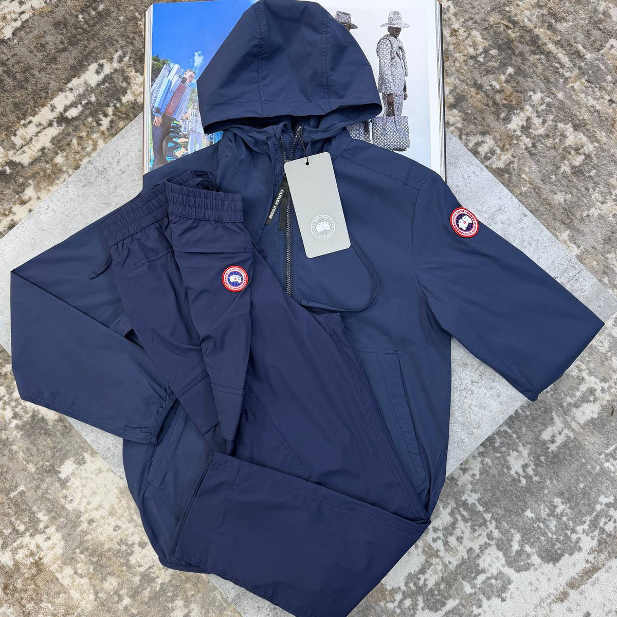 Canada Goose Men Luxury Tracksuit Combo Set Men Collection UK Reps AAA Quality