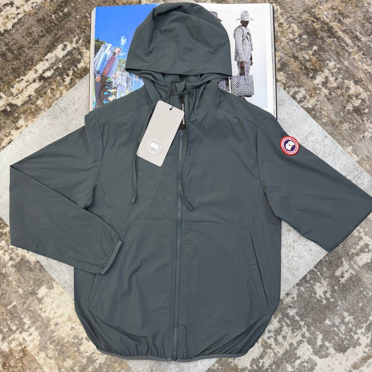 Canada Goose Men Luxury Tracksuit Combo Set Men Collection UK Reps AAA Quality