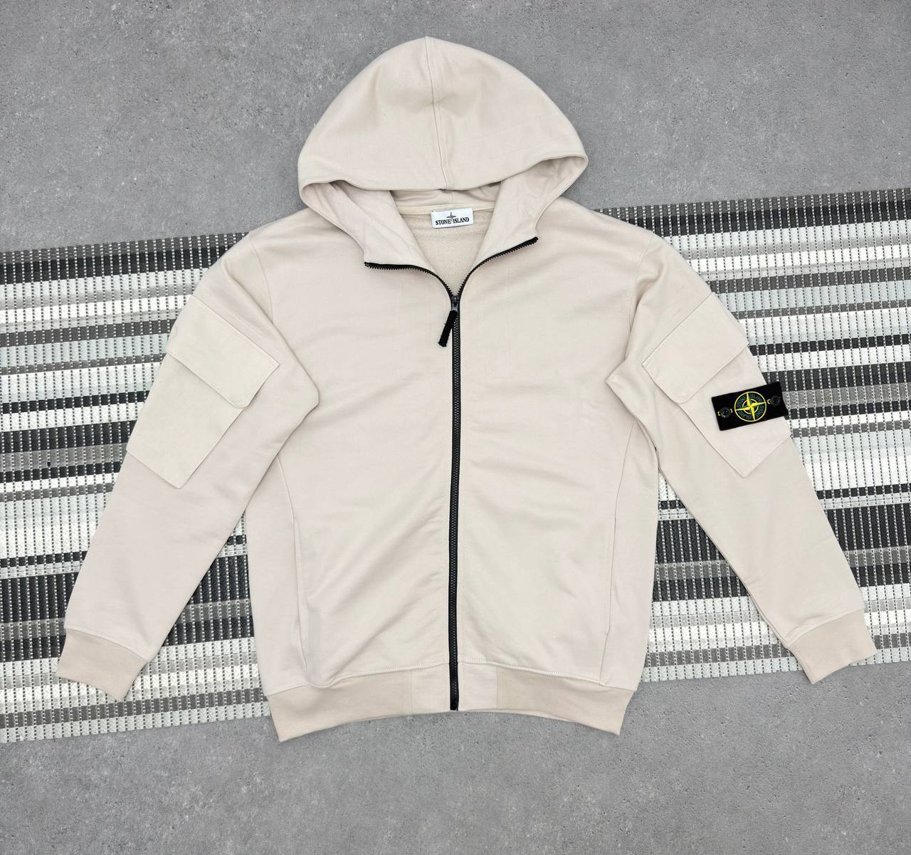 Stone Island Regular-Fit Zipper-Up Hooded Compass Badge Hoodie Mens in Multiple Colors Best Sale UK Reps AAA Quality