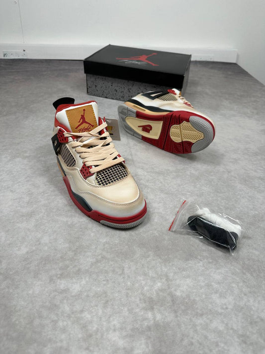 Nike Air Jordan 4 Fire Red Mens Trainers Best Sale UK Reps AAA Quality