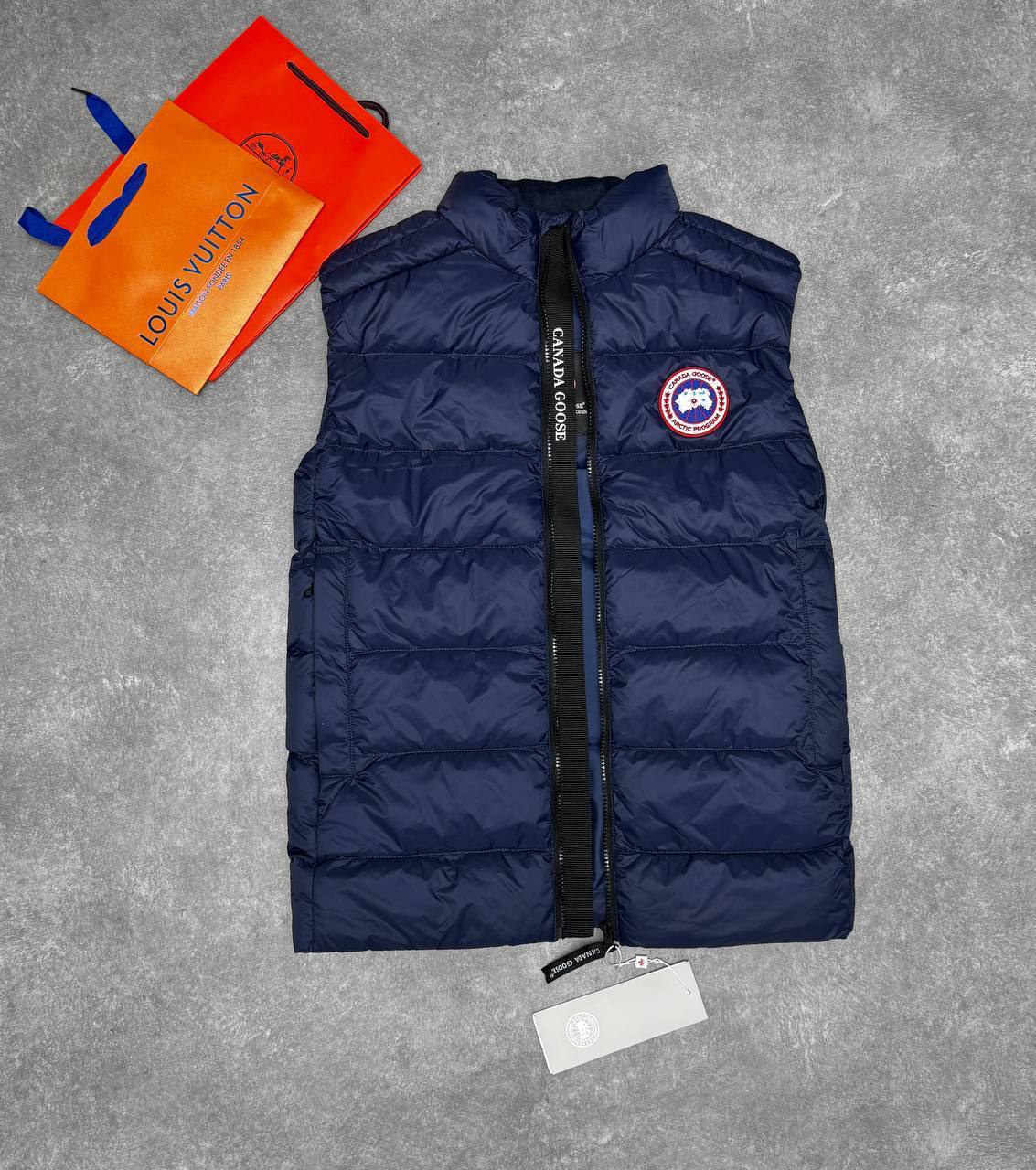 Canada Goose Puffer Crofton Vest Mens Gilets in Multiple Colors Best Sale UK Reps AAA Quality