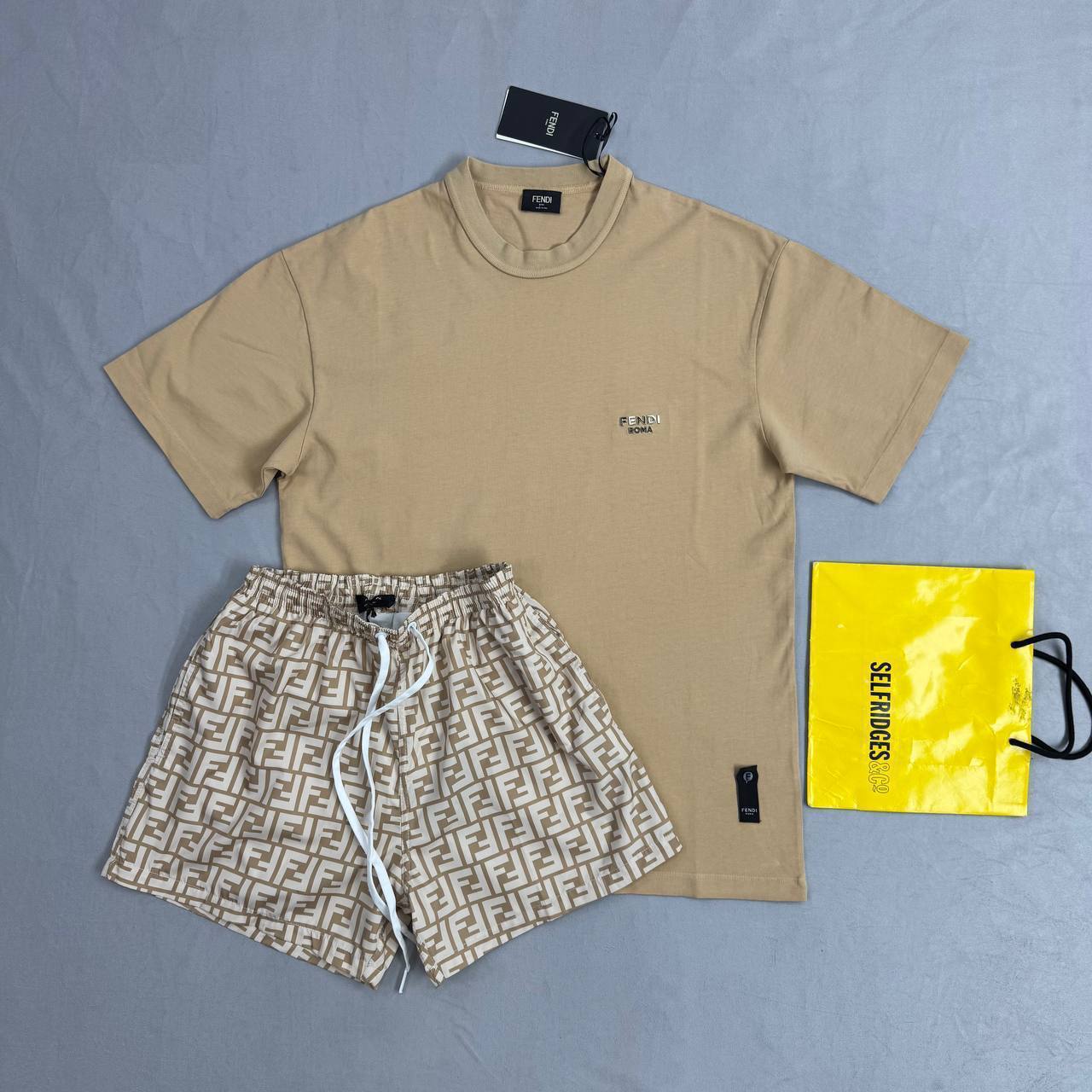 Fendi Embroidered Logo Crew Neck T-Shirts & Shorts Sets Mens in Multiple Colors UK Reps AAA Quality