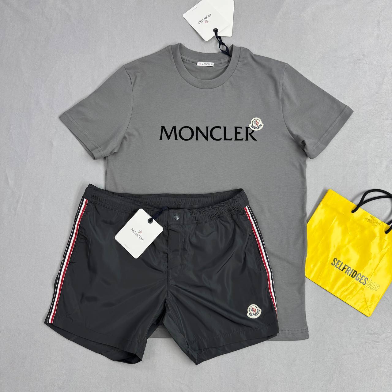 Moncler Embroidered  Logo-Print Cotton T-Shirts & Shorts Sets Mens in Multiple Colors UK Reps AAA Quality