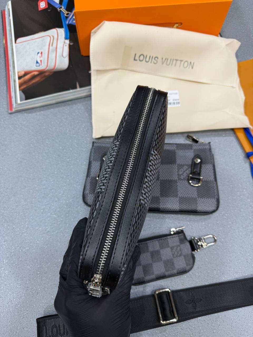 Louis Vuitton Damier Graphite Trio Crossbody Messenger Mens Bag UK Reps AAA Quality