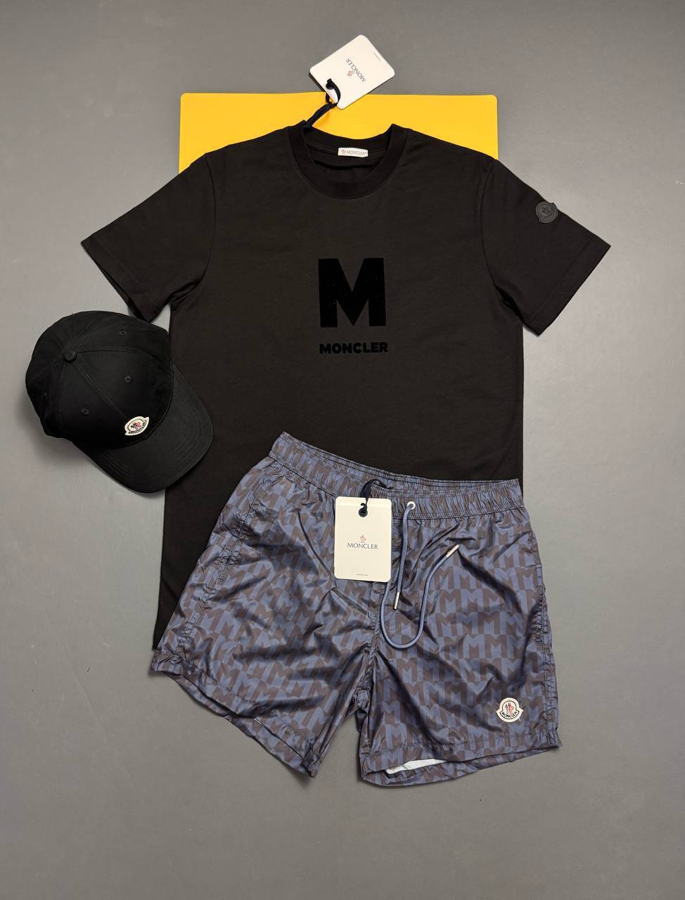 Moncler Monogram Logo Print Fashion Logo T-Shirts & Shorts Set Mens in Multiple Colors UK Reps AAA Quality
