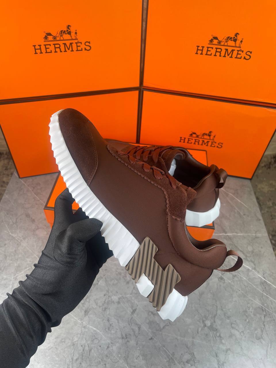 Hermes Brown Bouncing Sports Sneakers Men's Best Sale UK Reps AAA Quality