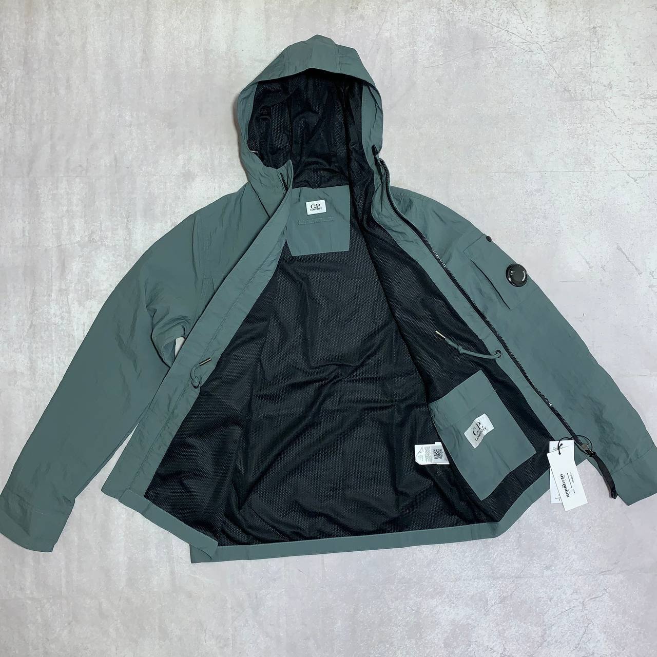 CP Company Chrome-R Hooded Jackets Mens in Multiple Colors Best Sale UK Reps AAA Quality