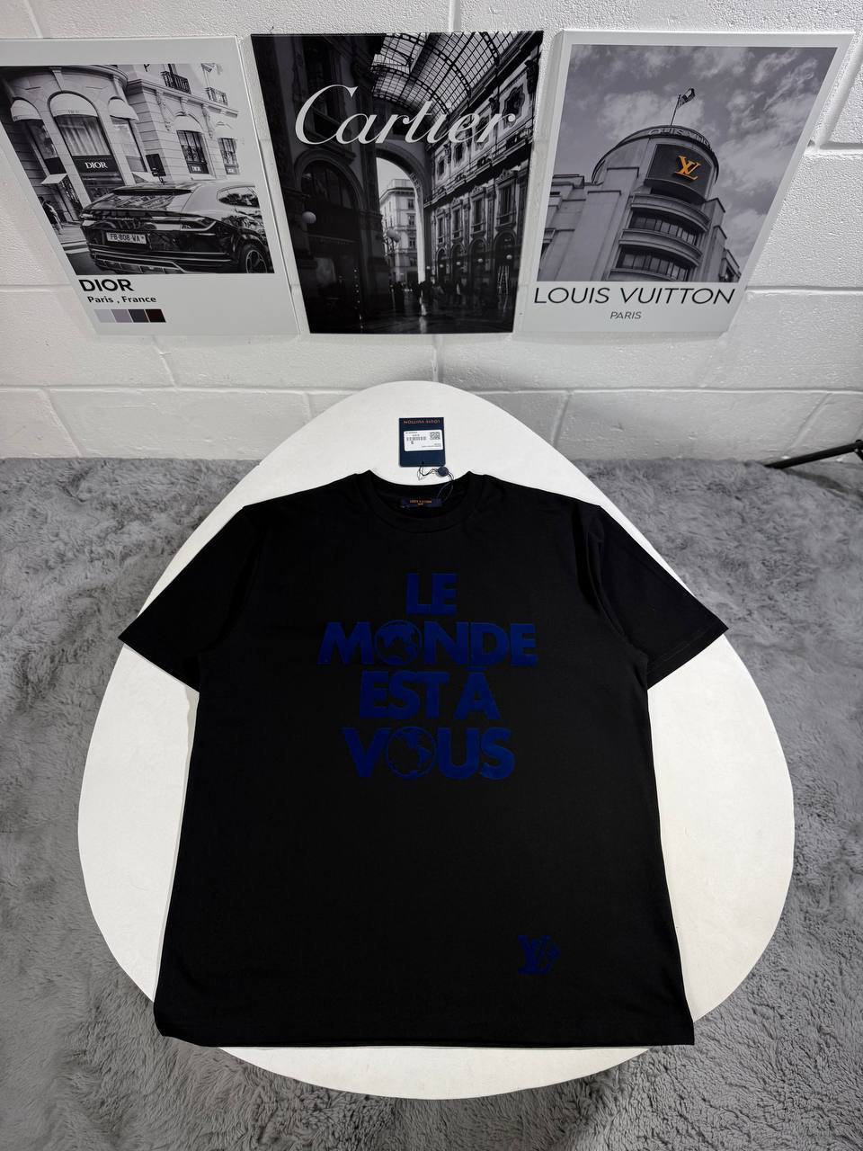 Louis Vuitton Graphic Cotton T-Shirts in 2 Colors UK Reps AAA Quality