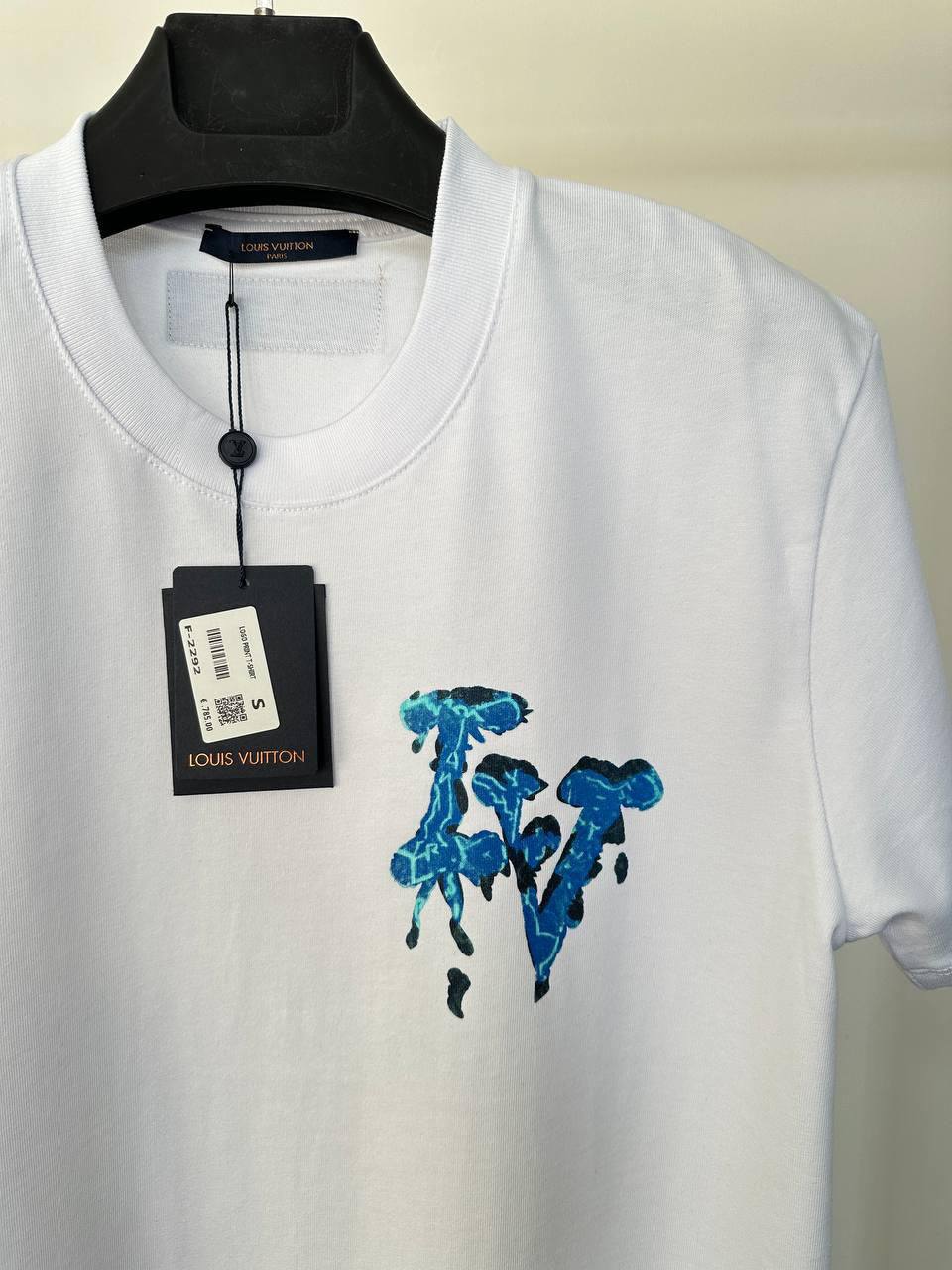 Louis Vuitton Acrylic Logo T-Shirt Mens in 2 Colors Best Sale UK Reps AAA Quality