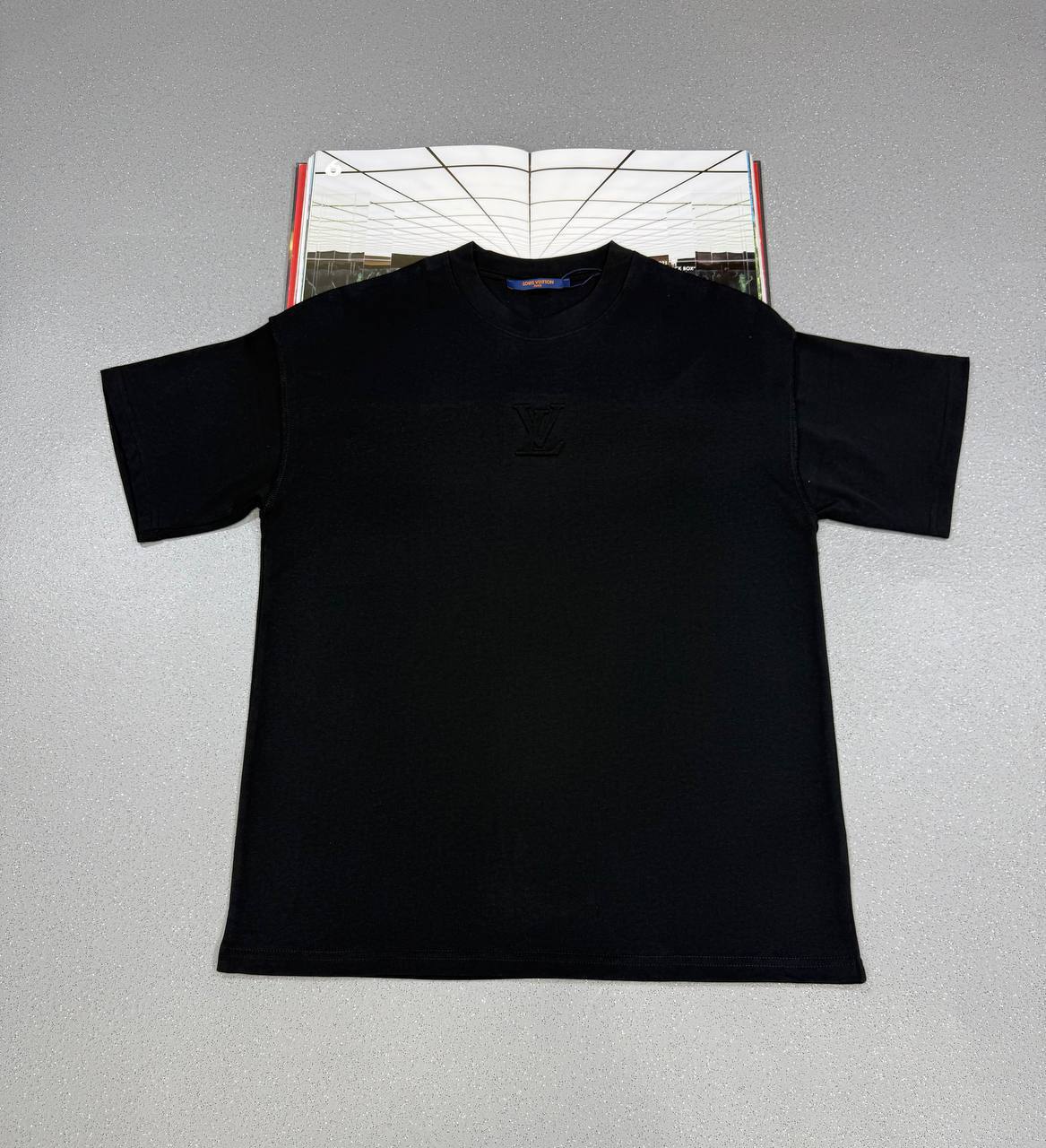 Louis Vuitton LV Embroidered Signature Round Neck T-Shirts Mens in 2 Colors UK Reps AAA Quality