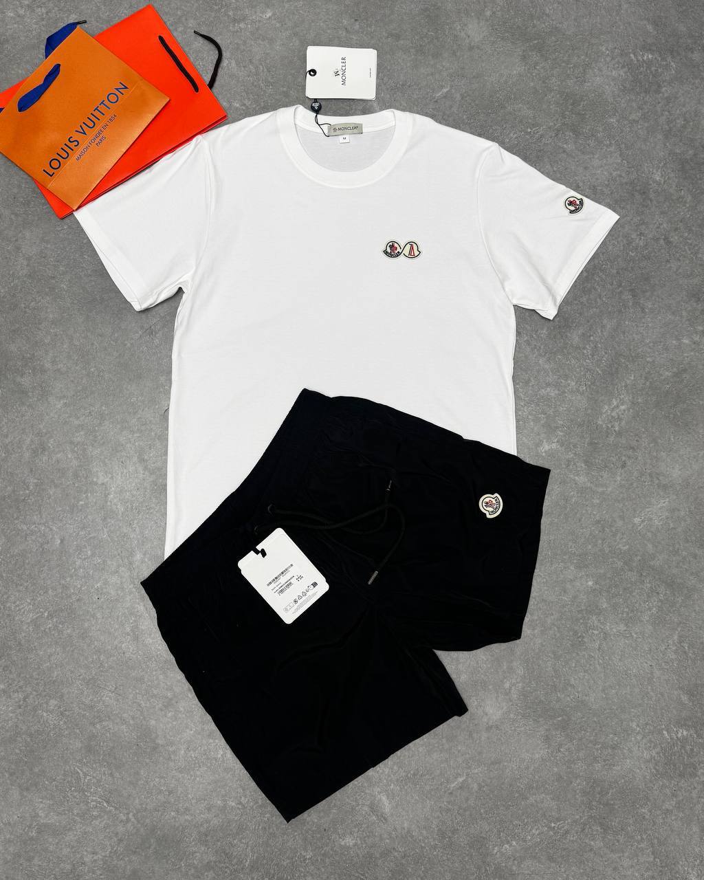 Moncler Double Logo Patch Tee in 2 Colors Slim Fit Mens T-Shirts & Shorts Set Best Sale UK Reps AAA Quality