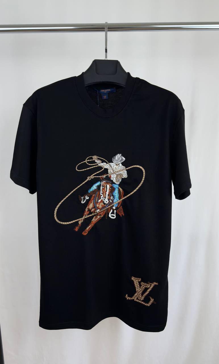 Louis Vuitton Graphic Cotton Crewneck T-Shirts in 2 Colors UK Reps AAA Quality