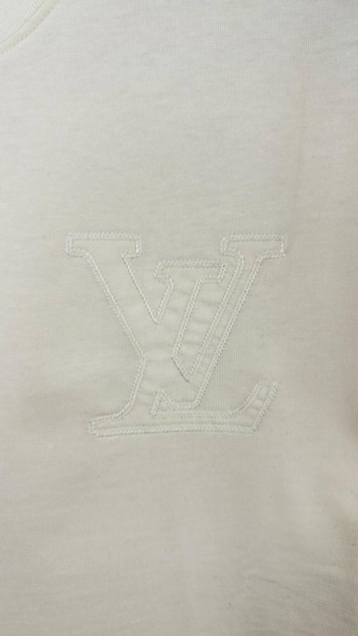 Louis Vuitton Monogram T-Shirts in 2 Colors Mens UK Reps AAA Quality