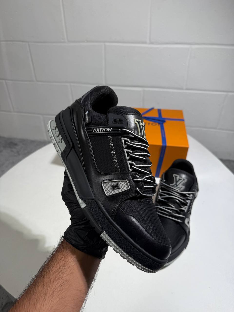 Louis Vuitton LV Trainers Black/Grey Men's Best Sale UK Reps AAA Quality