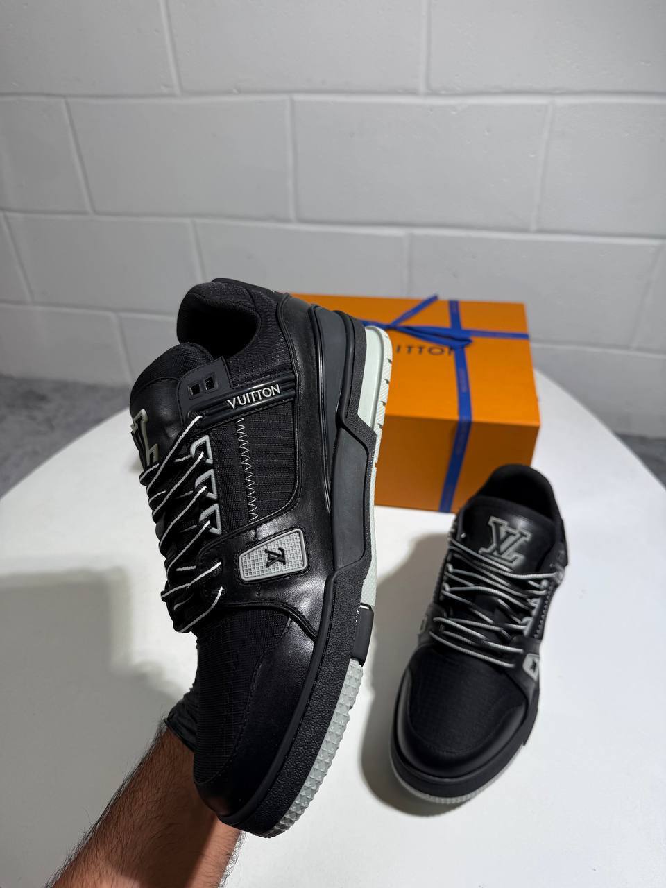 Louis Vuitton LV Trainers Black/Grey Men's Best Sale UK Reps AAA Quality