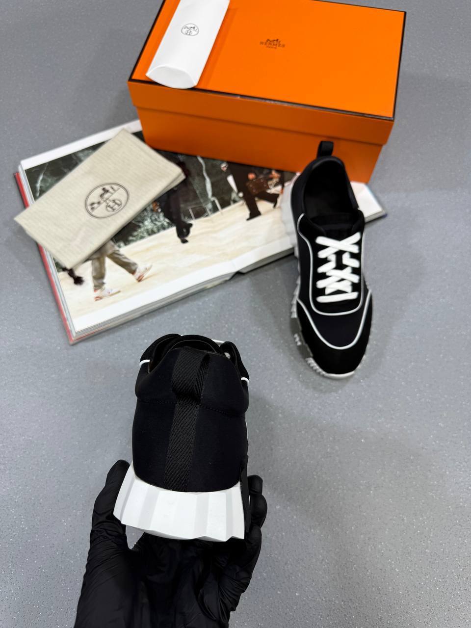 Hermes Leather Black/White Bouncing Sneakers Mens Style & Comfort Best Sale UK Reps AAA Quality