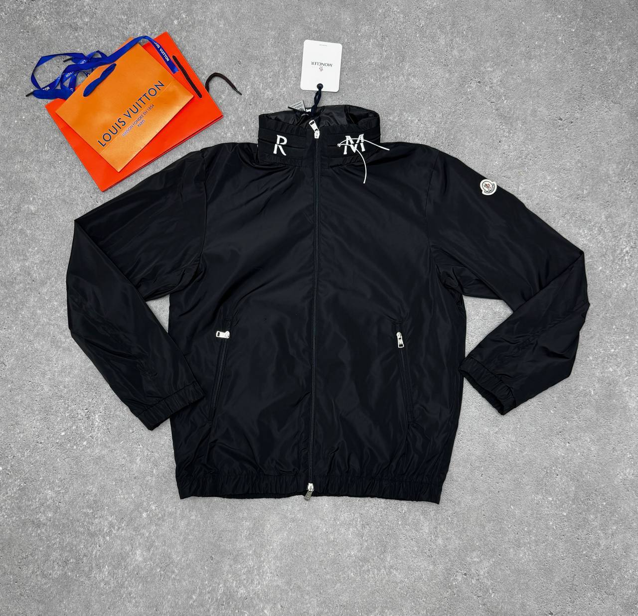 Moncler Beid Concealed-Hood Zip-Up Jackets in Black Mens Best Sale UK Reps AAA Quality