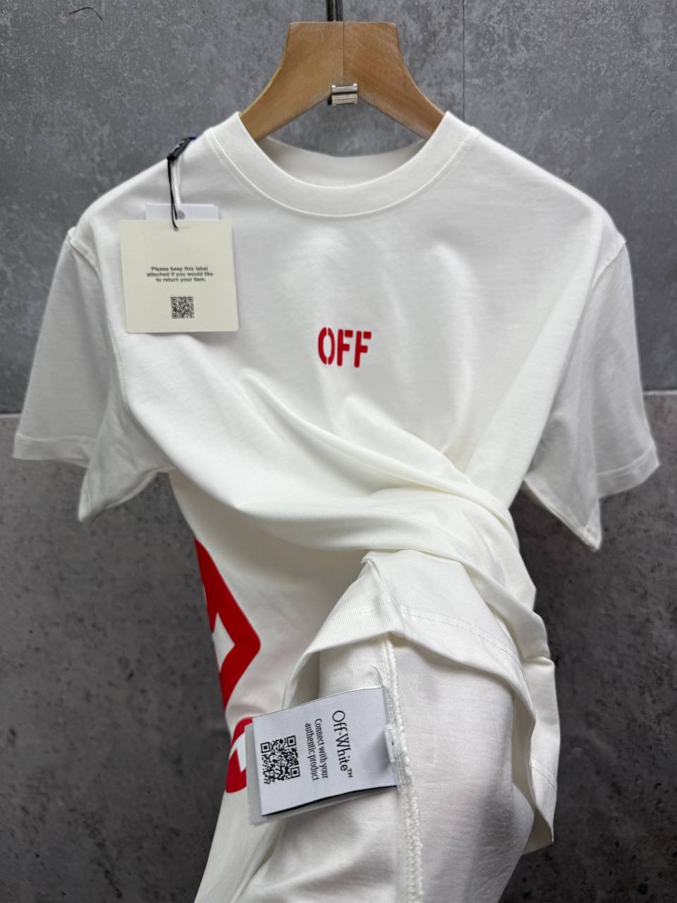 Off-White Smile Arrow T-Shirts Mens in 2 Colors Short Sleeves UK Reps AAA Quality