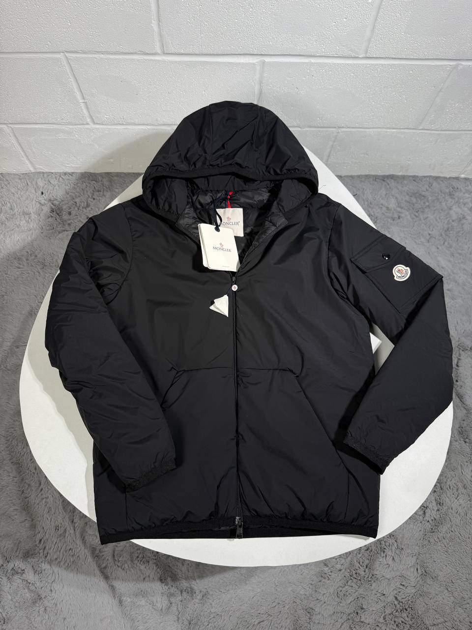 Moncler Puffer & Monteynard Down Jackets Men's in Multiple Colors UK Reps AAA Quality