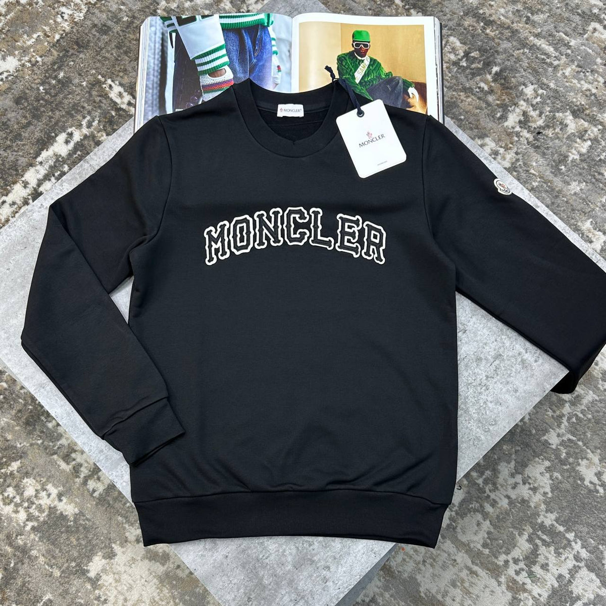 Moncler Drawing Logo Cotton Jumpers Men Black UK Reps Superclone Quality