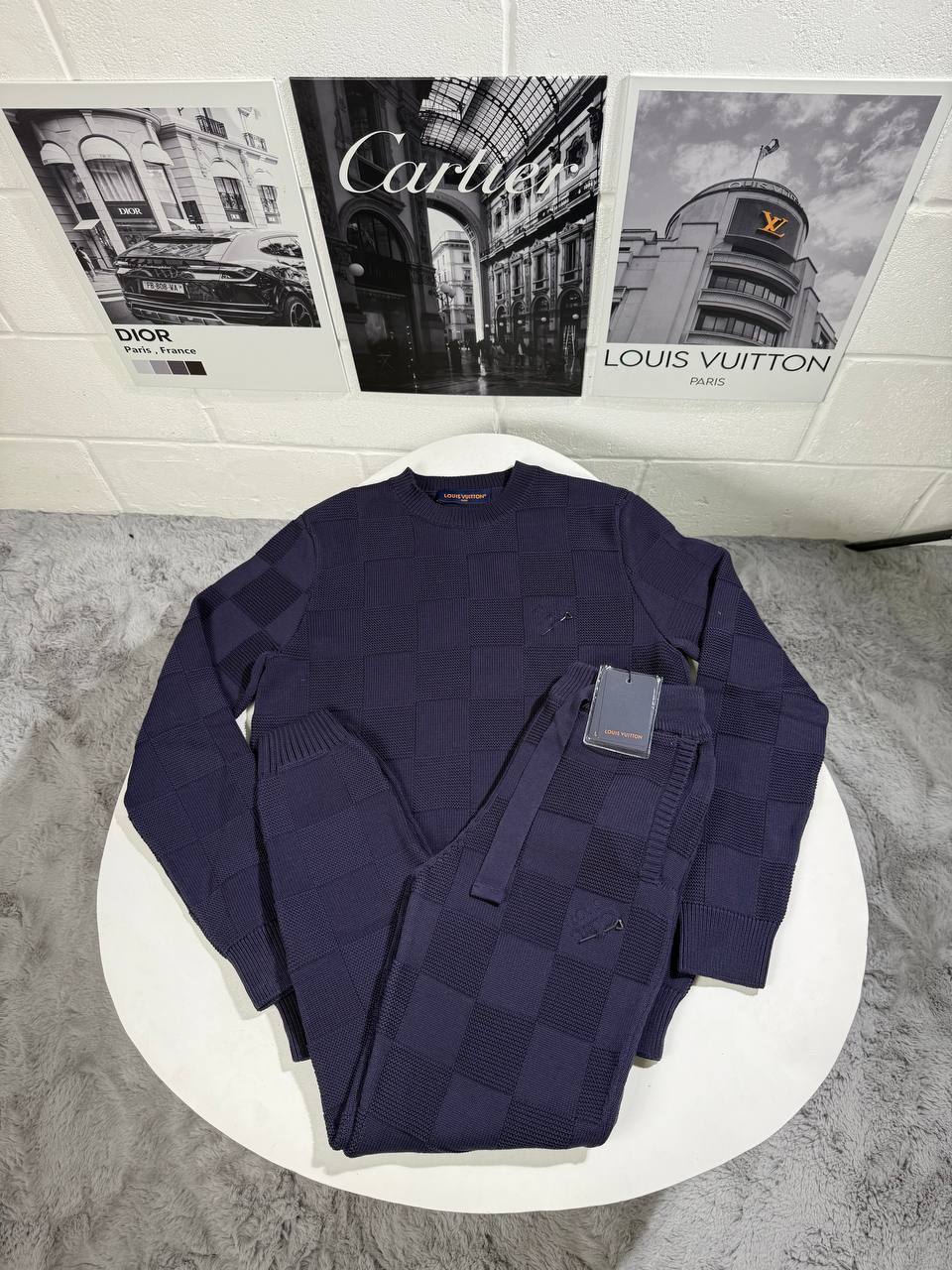 Louis Vuitton Wool Graphic Knitwear Crew Neck Full Sleeves Tracksuits in 2 Colors UK Reps AAA Quality