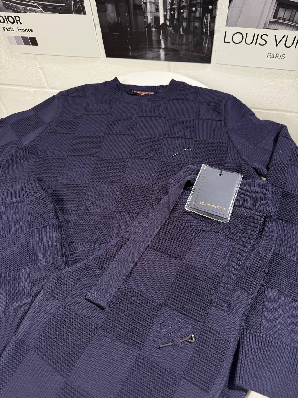 Louis Vuitton Wool Graphic Knitwear Crew Neck Full Sleeves Tracksuits in 2 Colors UK Reps AAA Quality