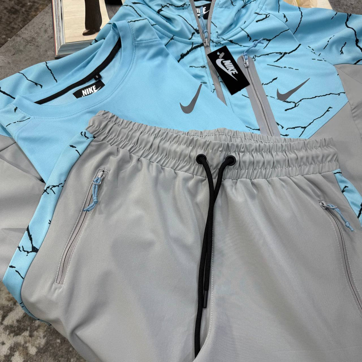 Nike Graphic Trio Gym Set Mens UK Reps Premium Quality