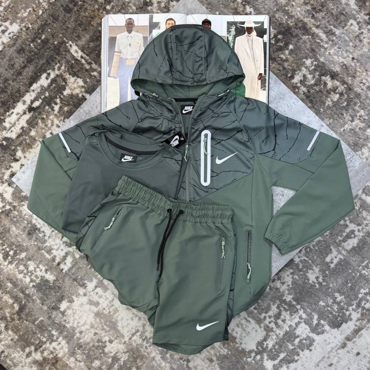 Nike Graphic Trio Gym Set Mens UK Reps Premium Quality