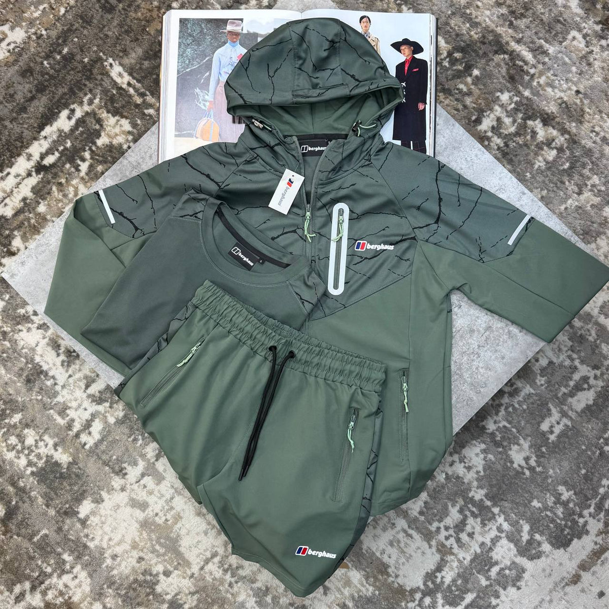 Berghaus 3-Piece Full Zip Tracksuit Set Mens UK Reps Premium Quality