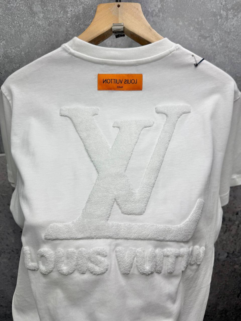 Louis Vuitton Embroidered Logo T Shirts in 2 Colors Mens Best Sale UK Reps AAA Quality