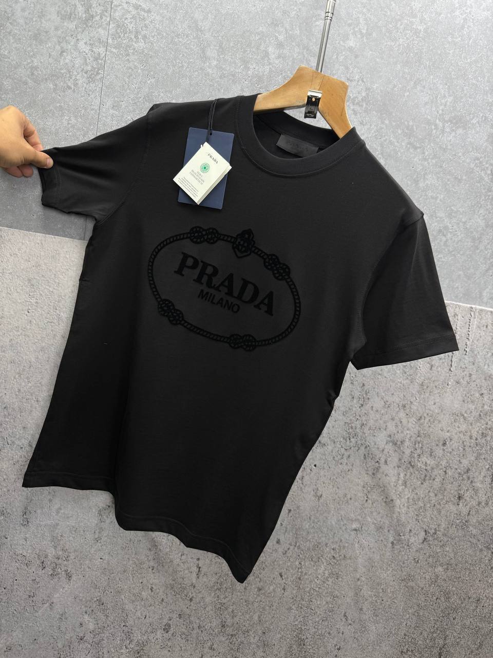 Prada Logo-Print Boxy-Fit Cotton T-Shirts Mens in 2 Colors Best Sale UK Reps AAA Quality
