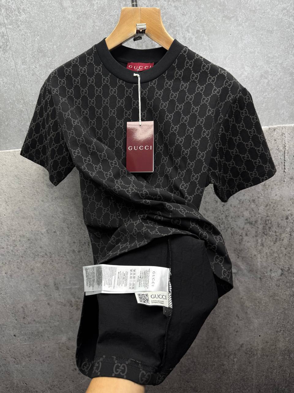 Gucci Mens Knitted Cotton Short Sleeve T-Shirts in 2 Colors UK Reps AAA Quality