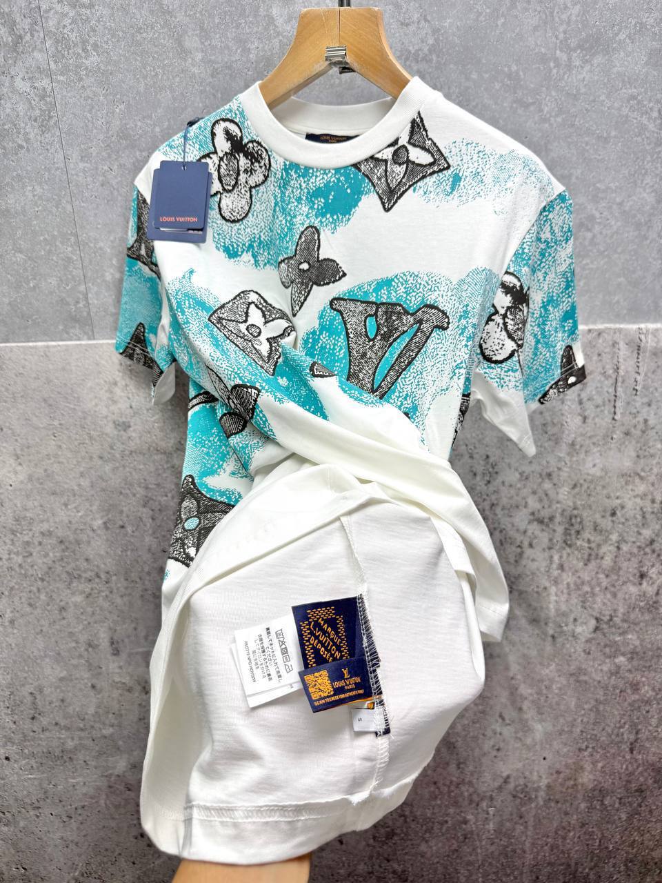 Louis Vuiton Watercolour Monogram Mens T-shirts in 2 Colors UK Reps AAA Quality