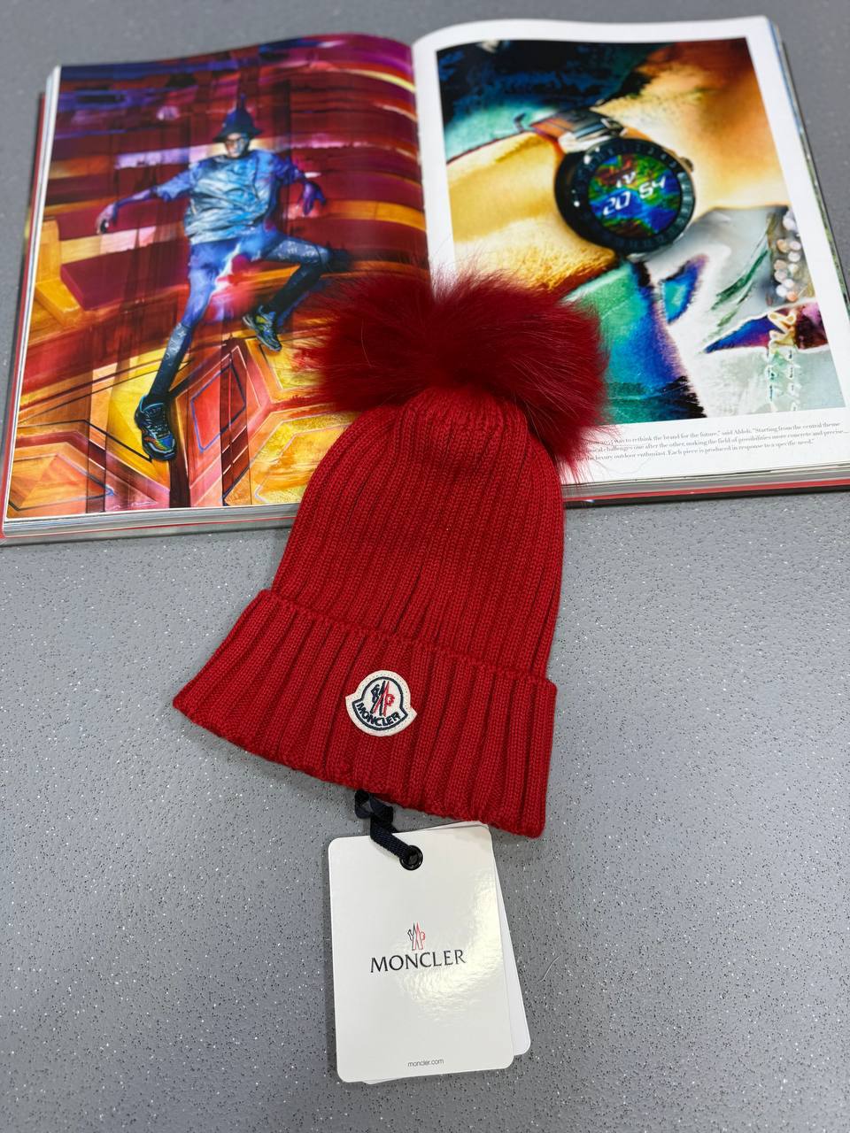 Moncler Pompom Berretto Knit Beanie With Faux Fur Pom Womens in Multiple Colors UK Reps AAA Quality