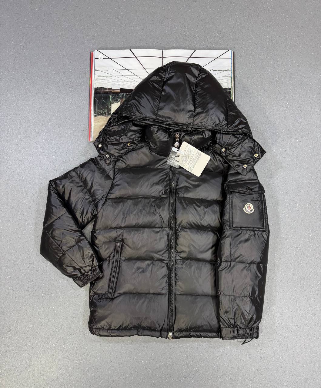 Moncler Puffer Down Jackets Men's in Black Color UK Reps AAA Quality