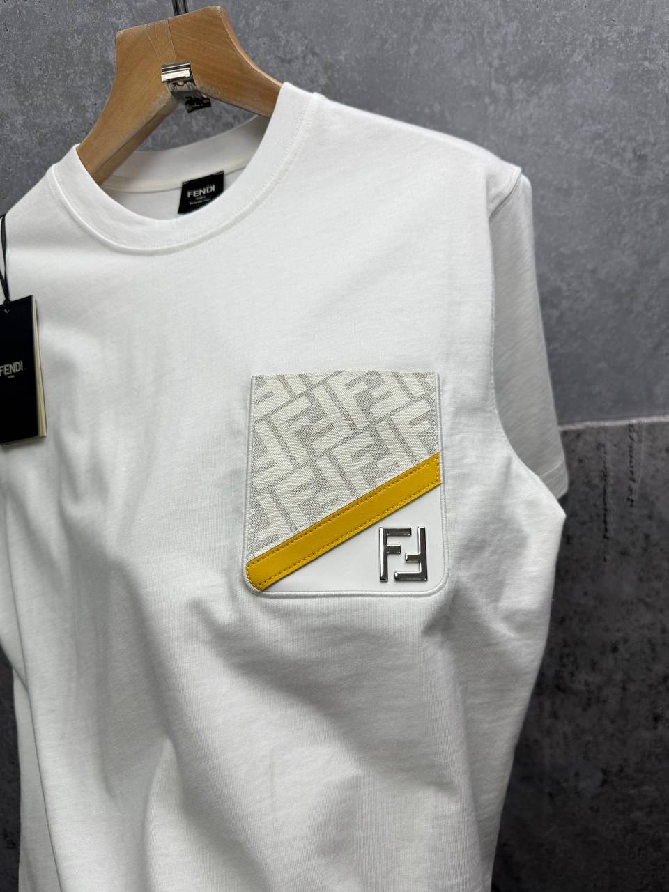 Fendi Tee with Yellow Stripe FF Pocket Tshirts Mens in 2 Colors UK Reps AAA Quality