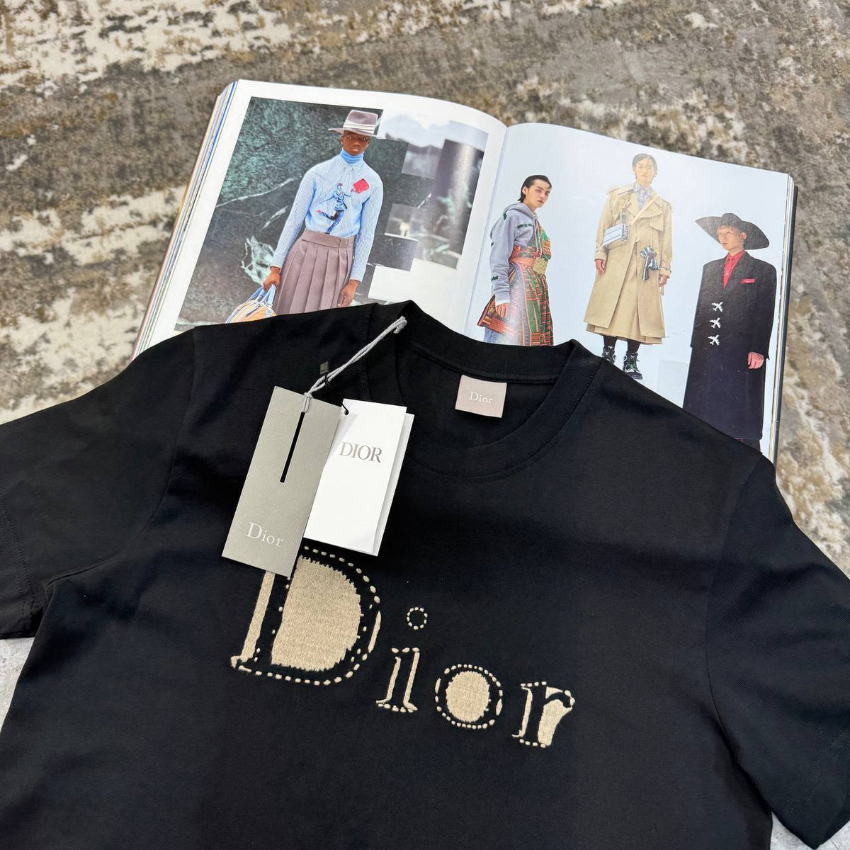 Dior Embroidered Logo T-shirt UK Reps Premium Quality