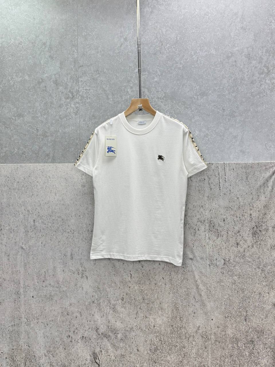 Burberry Logo Checkered Trim Cotton T-shirts Mens in 2 Colors UK Reps AAA Quality